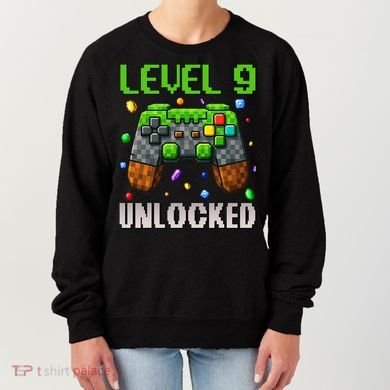 Birthday Level 9 Unlocked 9th Birthday Game Pixel Gift Women's Sweatshirt