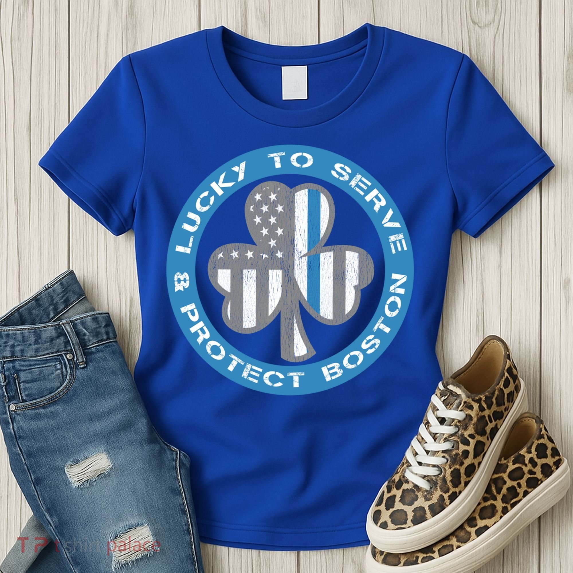 Blue Line American Flag Gift Boston Police St Patricks Day Cute Gift Women's T-Shirt