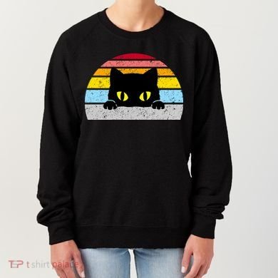 Black Cat Peaking Vintage Women's Sweatshirt