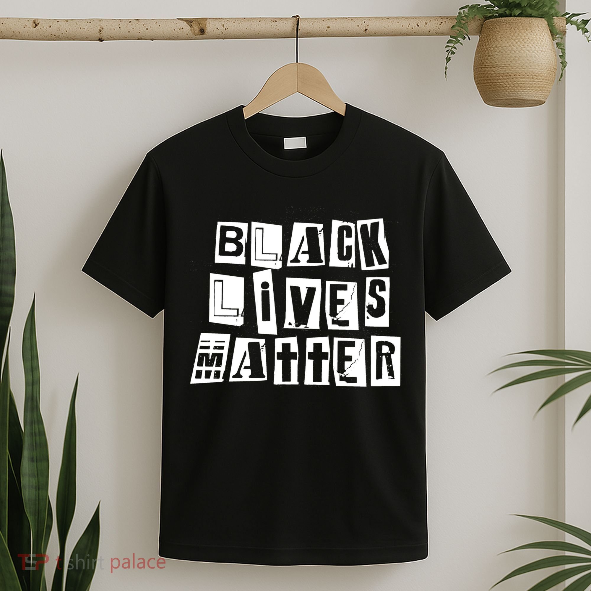 Black Lives Matter Note style  T-Shirt
