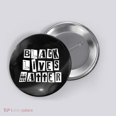 Black Lives Matter Note style  Button