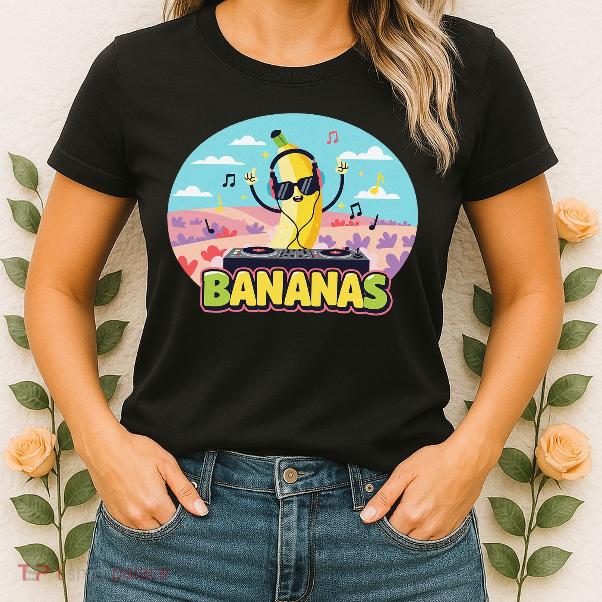 Bananas Lovers Coquette Bow Graphic Art Women Women's T-Shirt