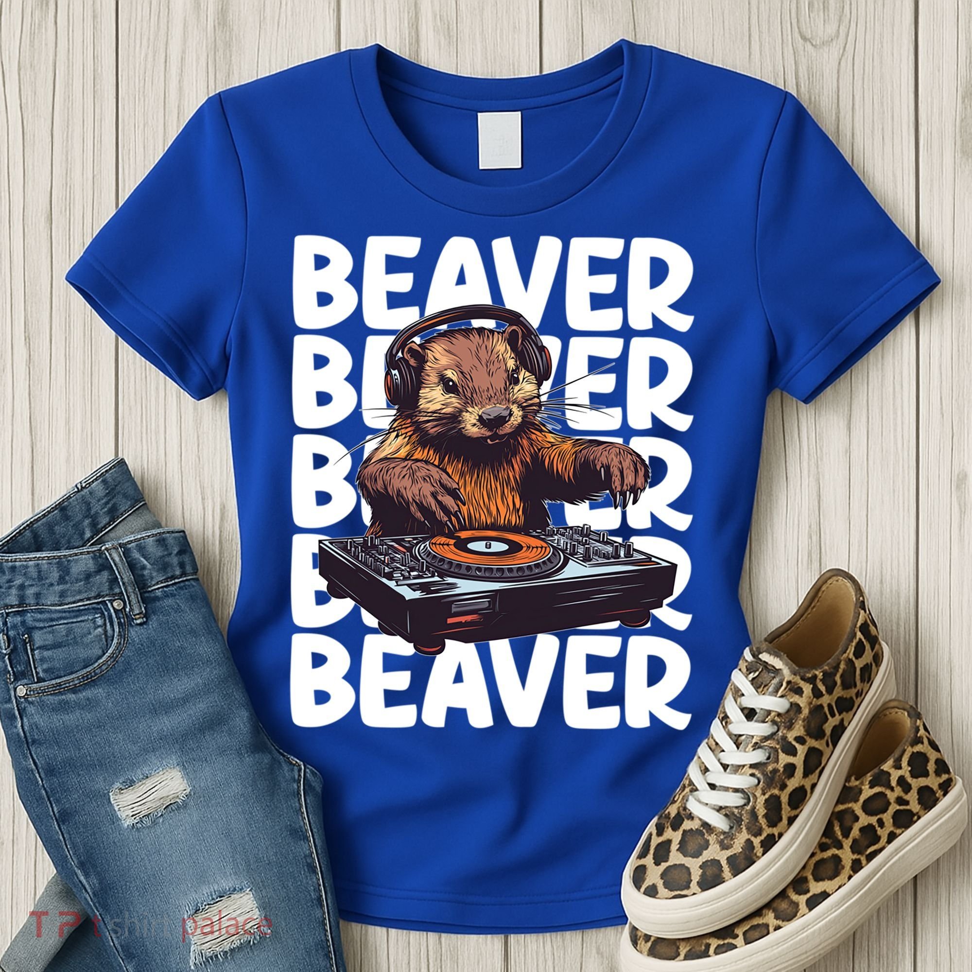 Beaver Lover DJ Funny Beaver Great Gift Women's T-Shirt