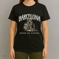 Barcelona La Familia Sagrada Reino De EspañA T-Shirt thumb 4