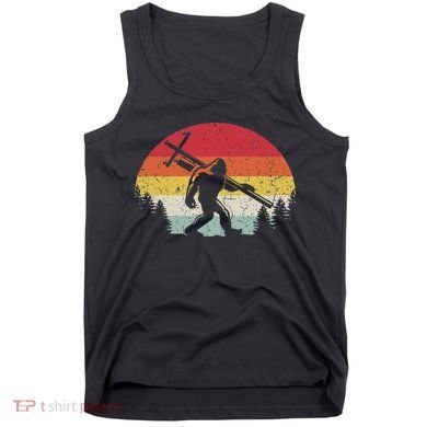Bigfoot Lineman Power Electrician Funny Sasquatch Lineworker Tank Top