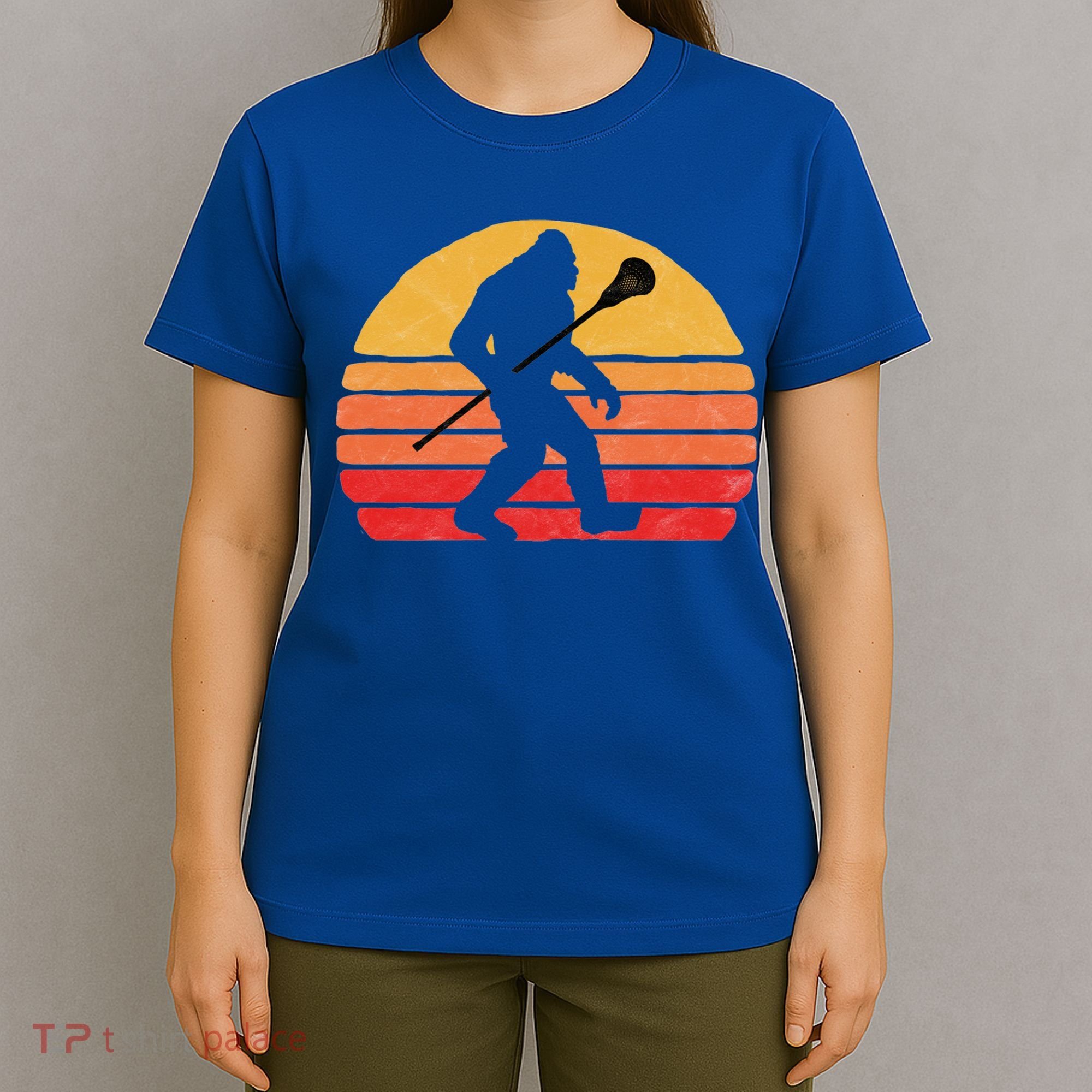 Bigfoot Lacrosse Stick Vintage Surf Sun Funny Lax Gift T-Shirt