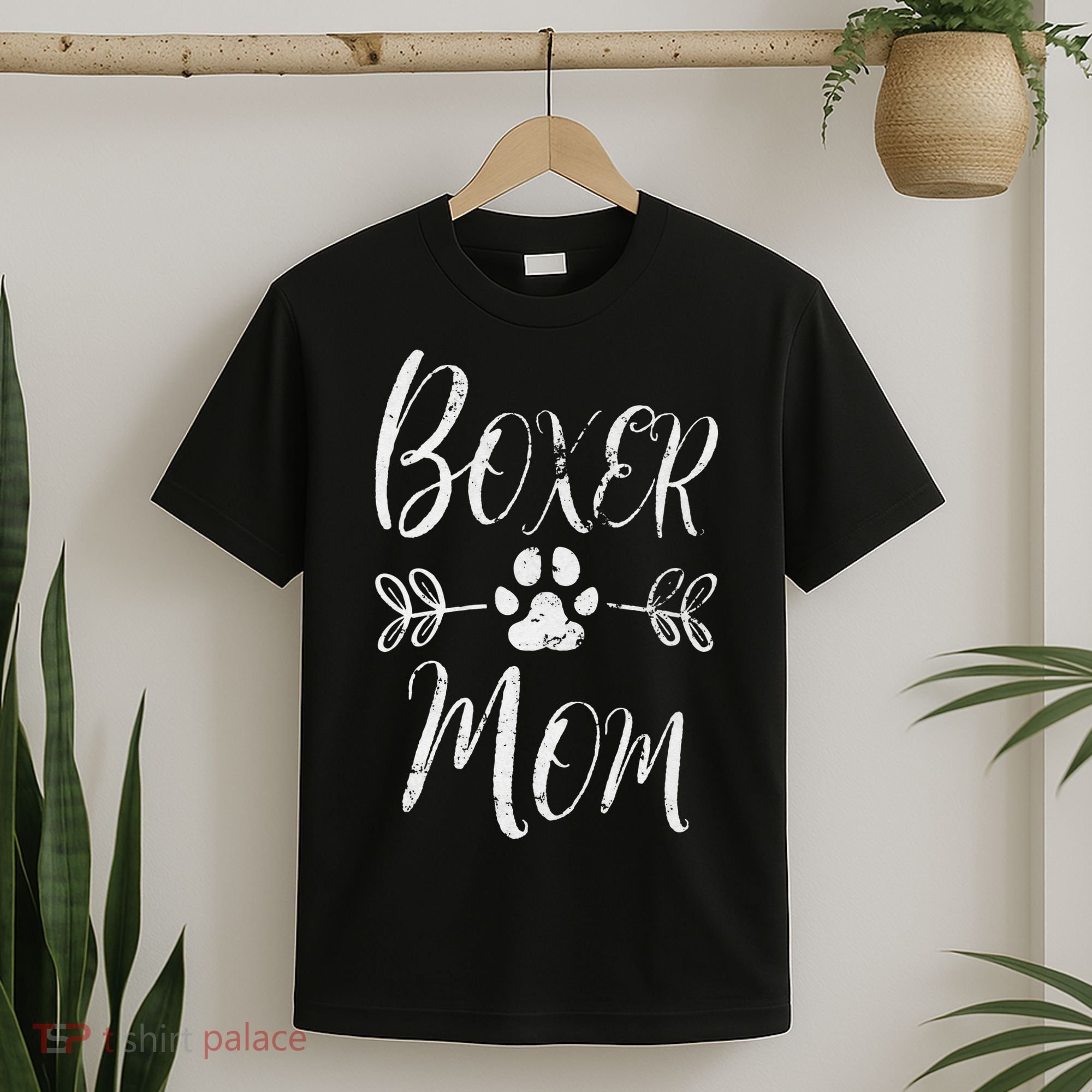 Boxer Mom Boxer Dog Lover Owner Funny Boxer Dog Mom T-Shirt