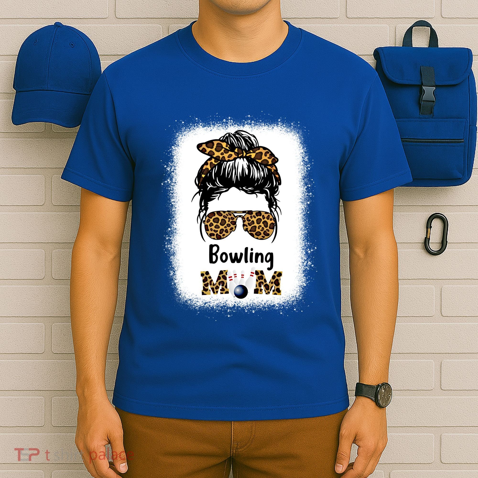 Bowling Mom Bleached Leopard Cheetah Print Mama Funny Cool Gift T-Shirt