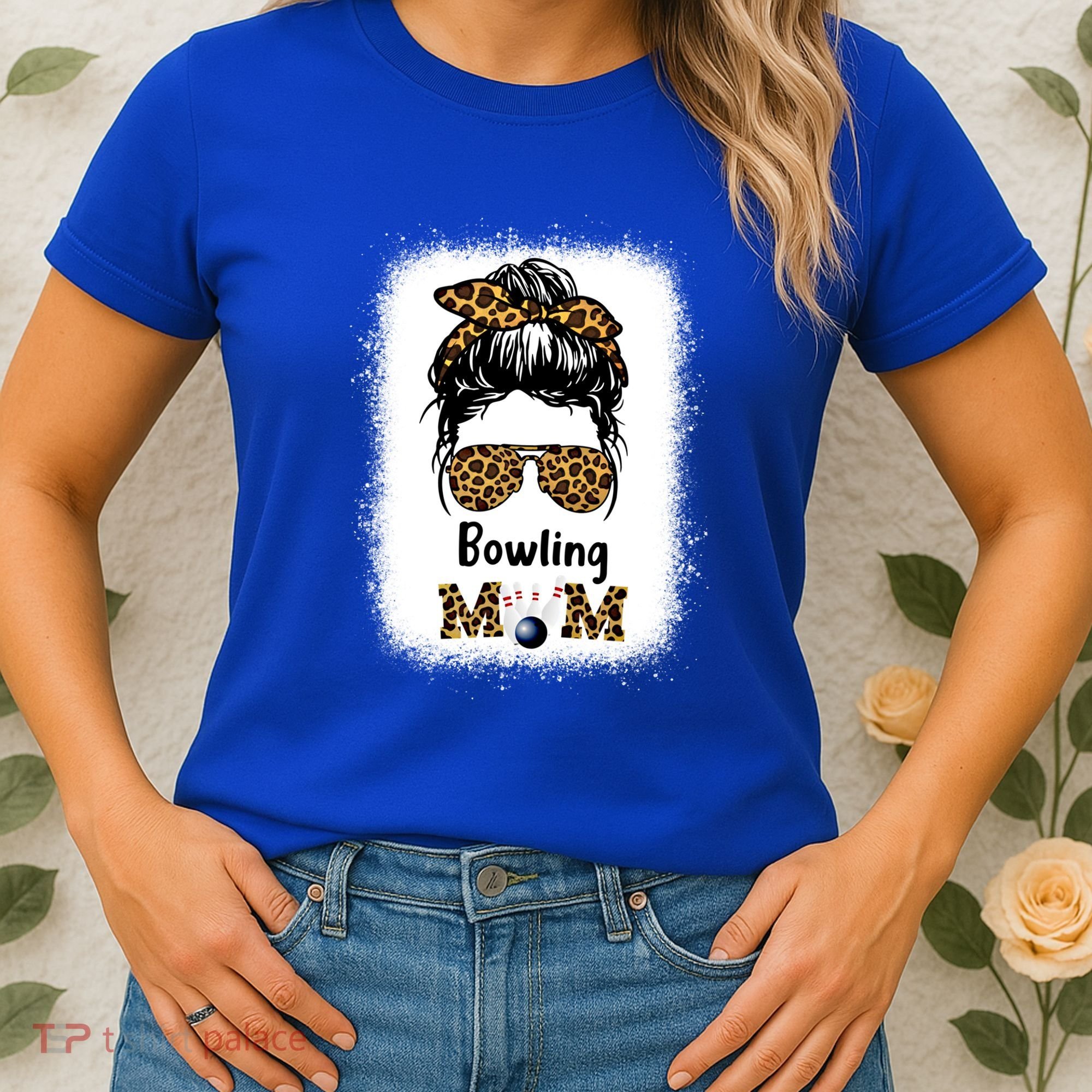 Bowling Mom Bleached Leopard Cheetah Print Mama Funny Cool Gift Women's T-Shirt