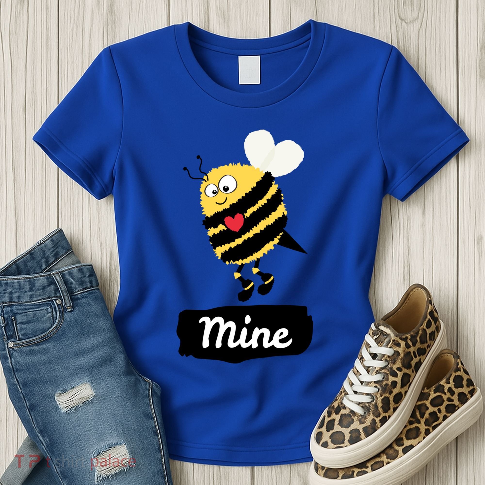 Be Mine Cute Funny Bee Bumblebee Honeybee Valentine's Day Gift Women's T-Shirt