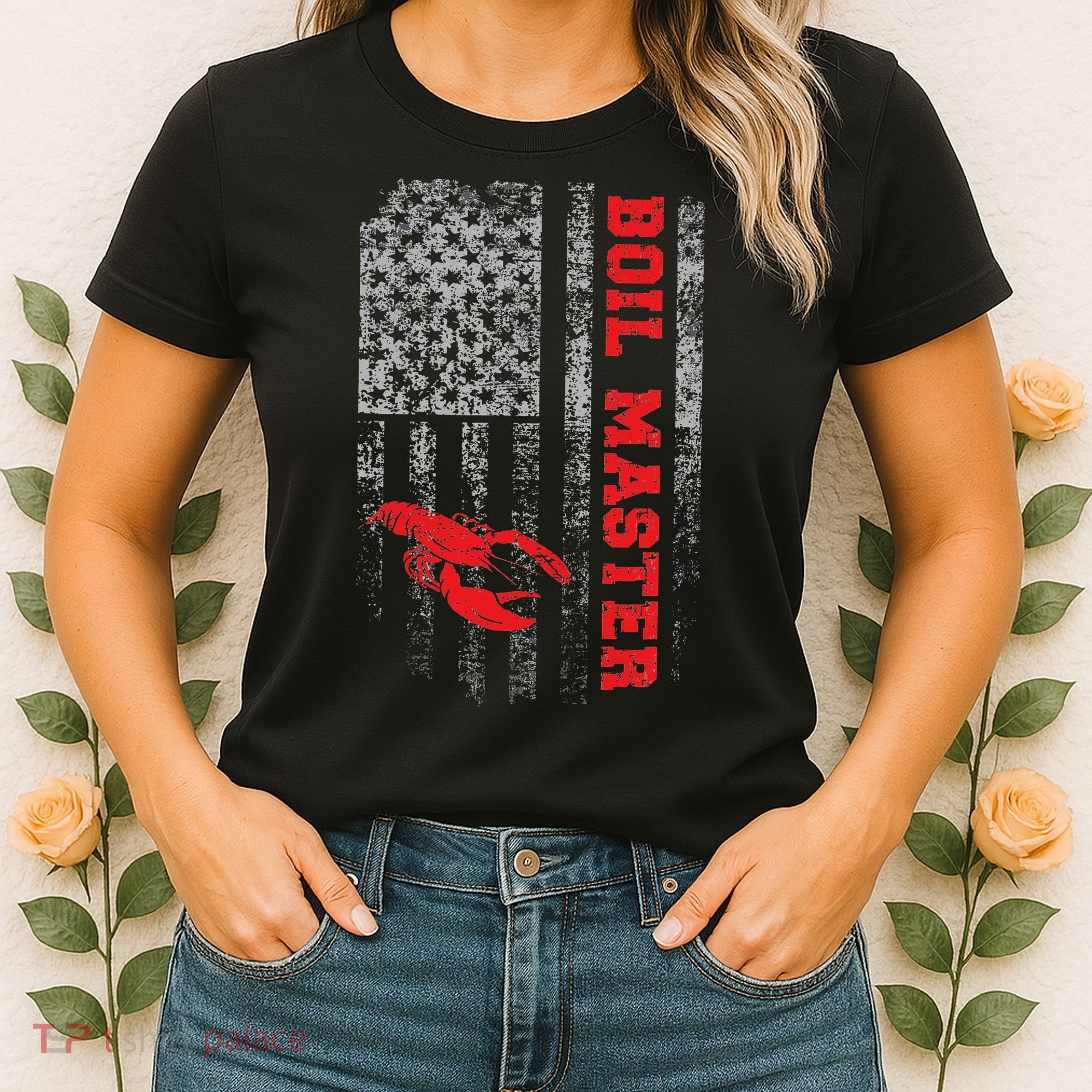 Boil Master Crawfish American Flag Crawdaddy Crayfish Women's T-Shirt