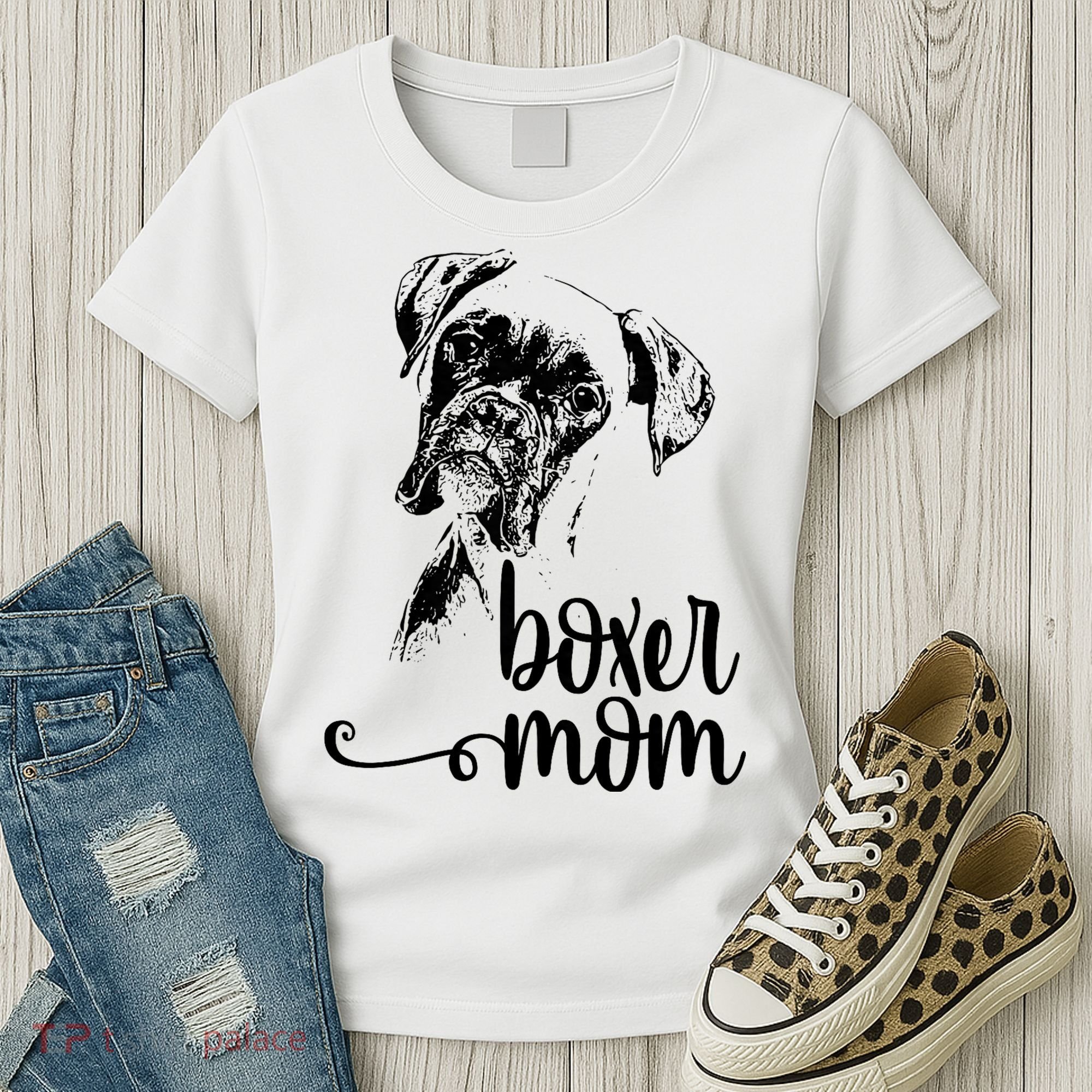 Boxer Mom Dog Face Dog Lovers Boxer Mom Women's T-Shirt