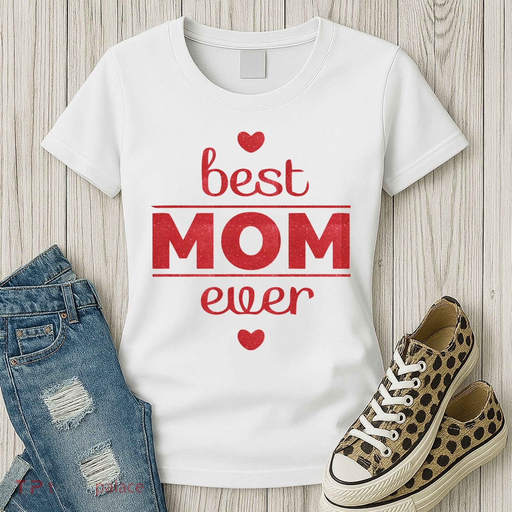 Best Mom Ever Heart Gift Women's T-Shirt