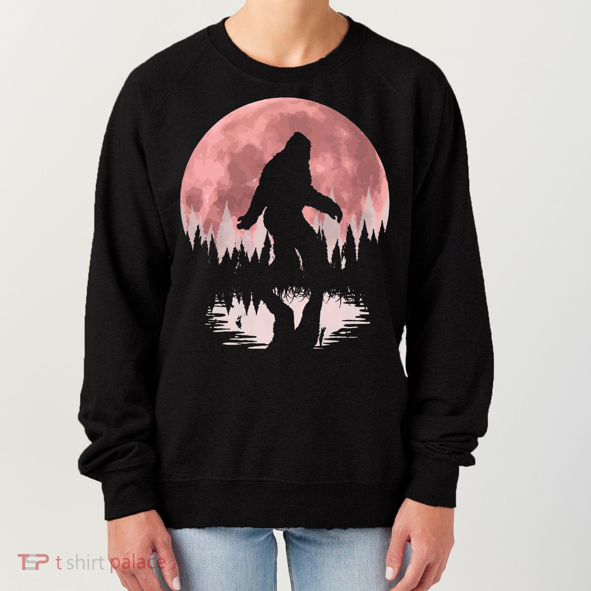 Bigfoot Moon Graphic Night Forest! Cool Sasquatch Men Women Women's Sweatshirt