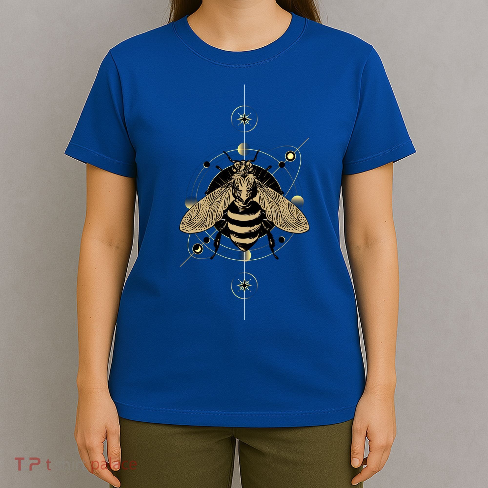 Beekeeper Meaningful Gift Honeycomb Honey Bee Compass Beekeeping Great Gift T-Shirt