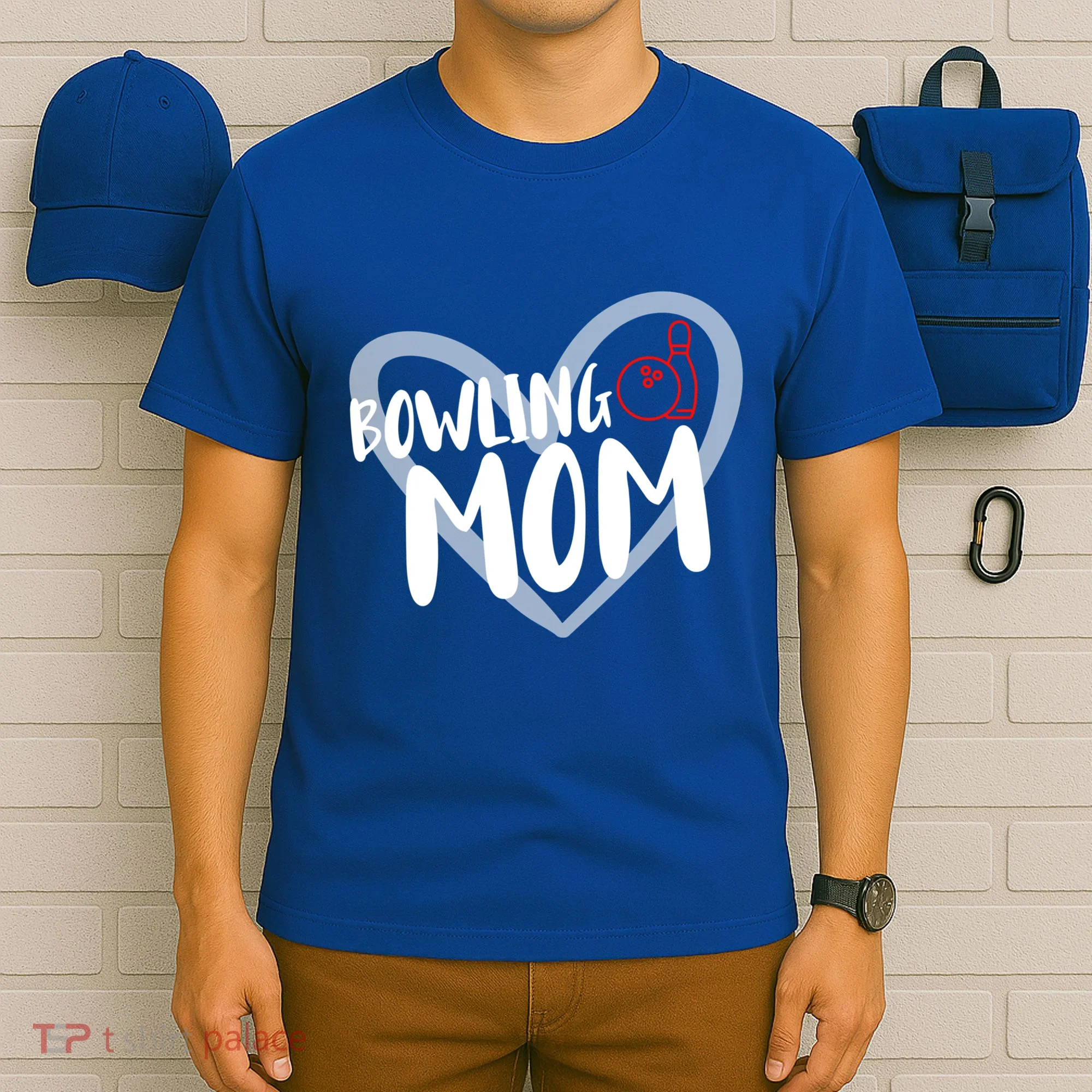 Bowling Mom Heart Cute Gift T-Shirt