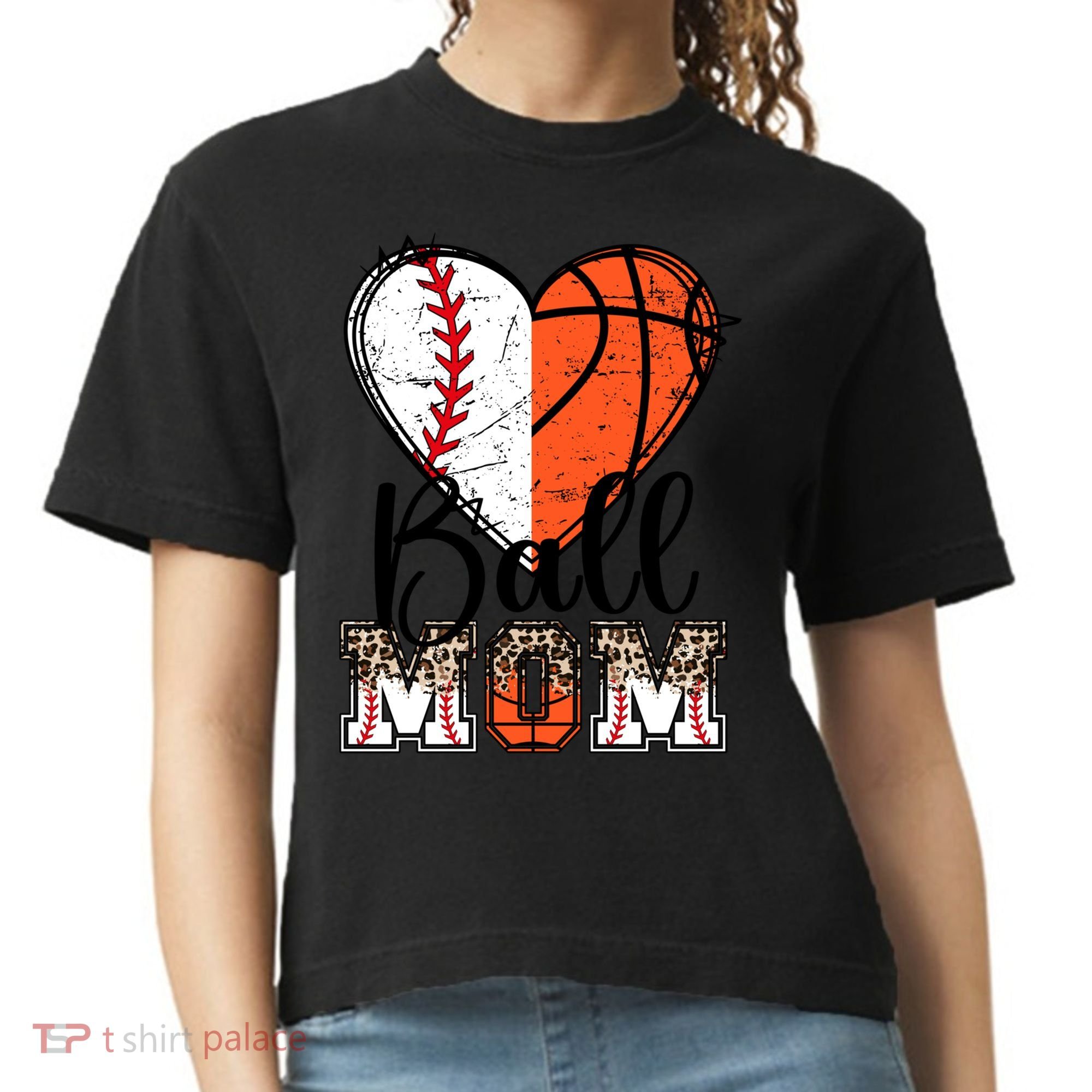 Ball Mom Heart Basketball Baseball Mom Gift Comfort Colors Boxy T-Shirt