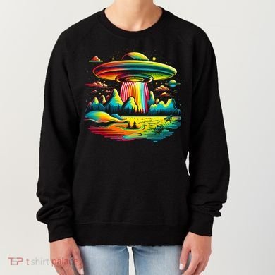 Bright Mountain Lake Camping Visitor UFO Alien Retro Women's Sweatshirt