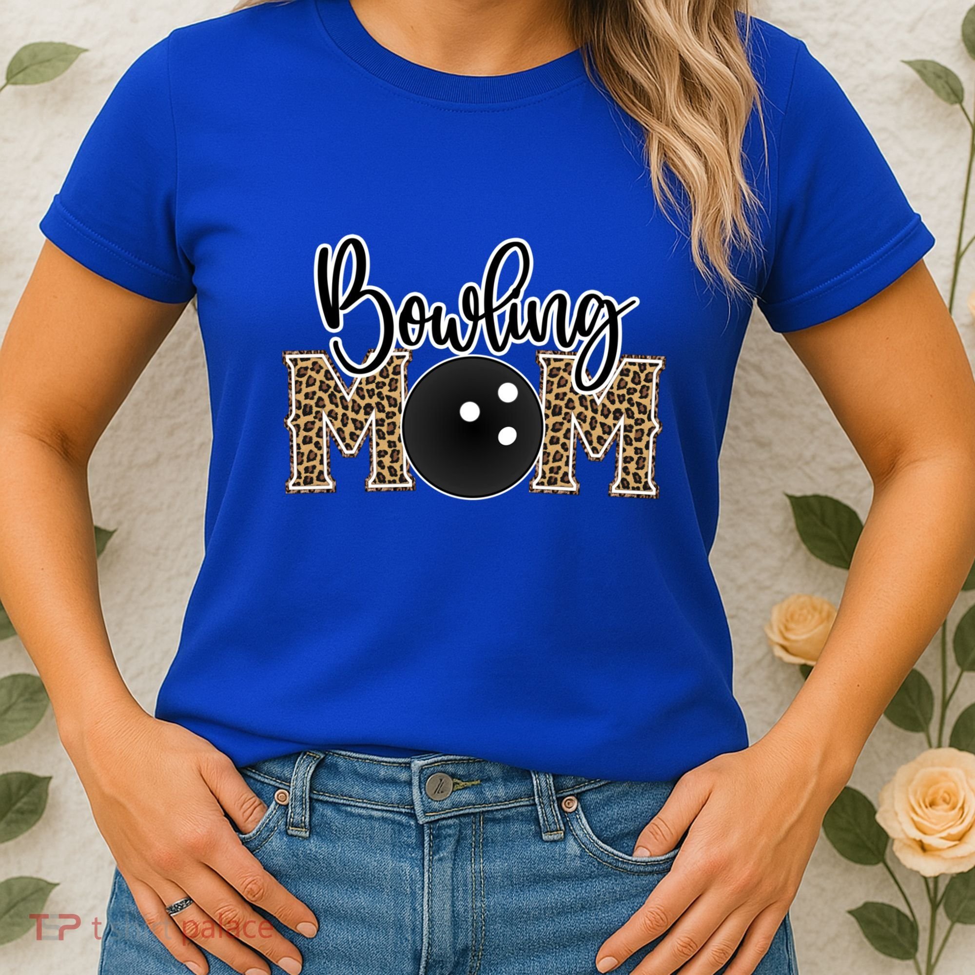 Bowling Mom Leopard Print Proud Bowling Mother Gift Women's T-Shirt