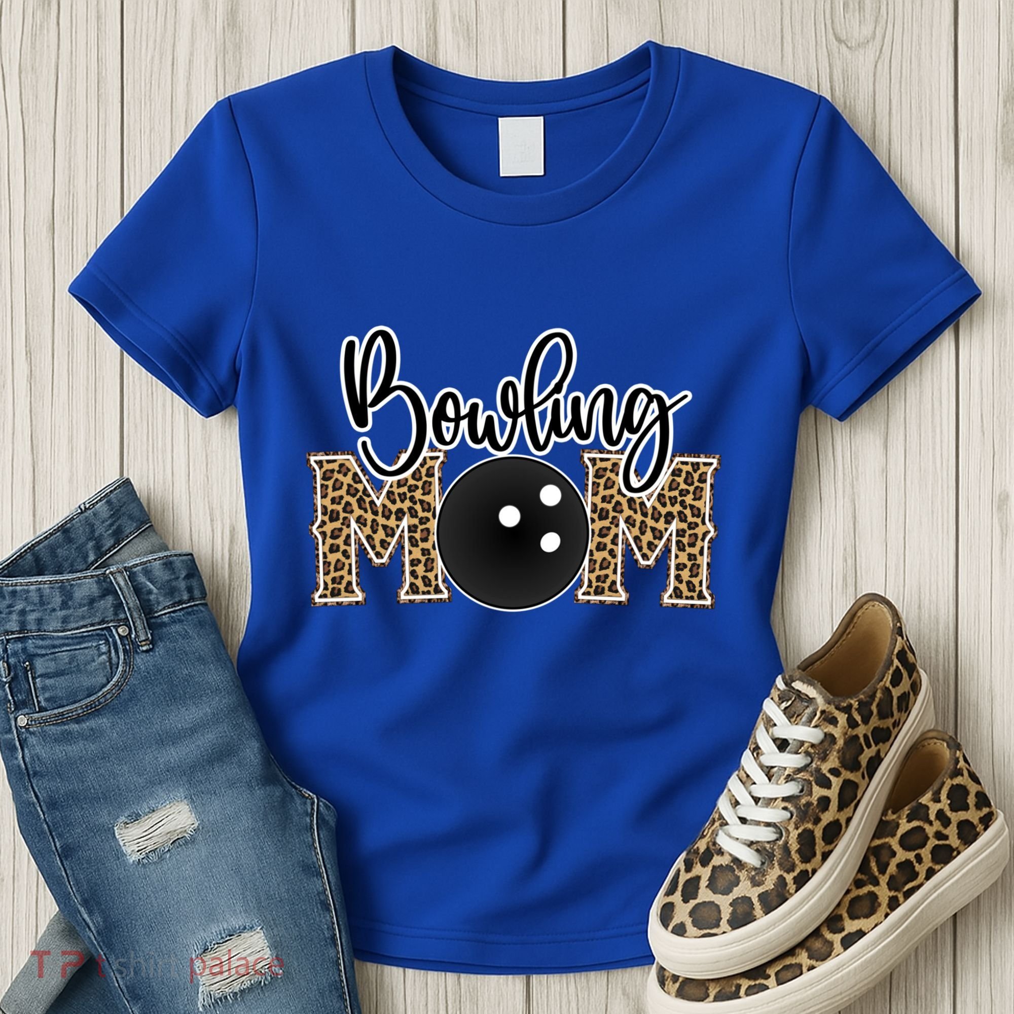 Bowling Mom Leopard Print Proud Bowling Mother Gift Women's T-Shirt