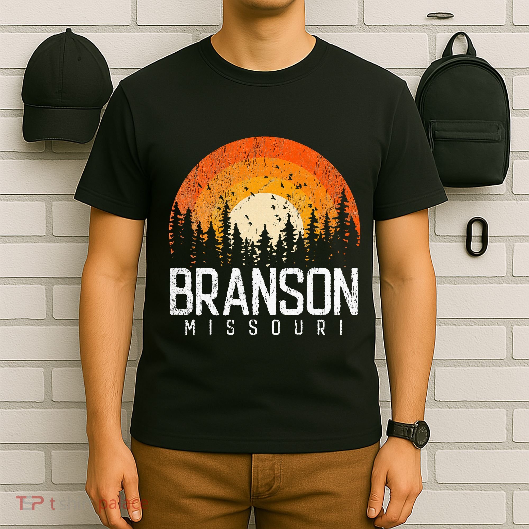 Branson Missouri Mo Retro Vintage 70s 80s 90s T-Shirt