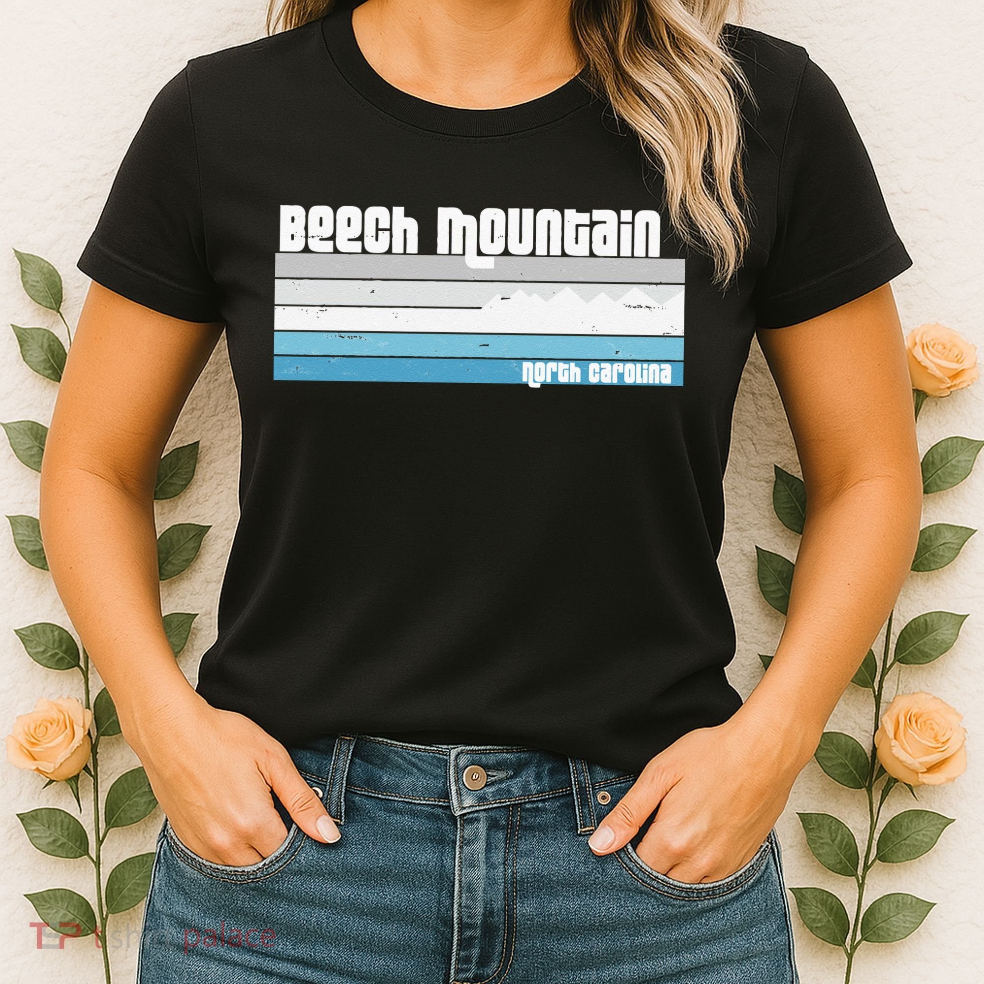Beech Mountain North Carolina NC Retro Skiing Hiking Women's T-Shirt