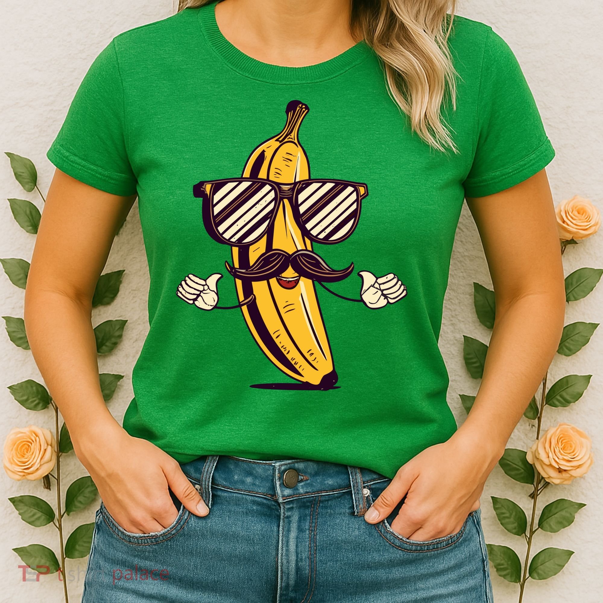 Banana Mustache Sunglasses Face Funny Fruit Cool Banana Gift Women's T-Shirt