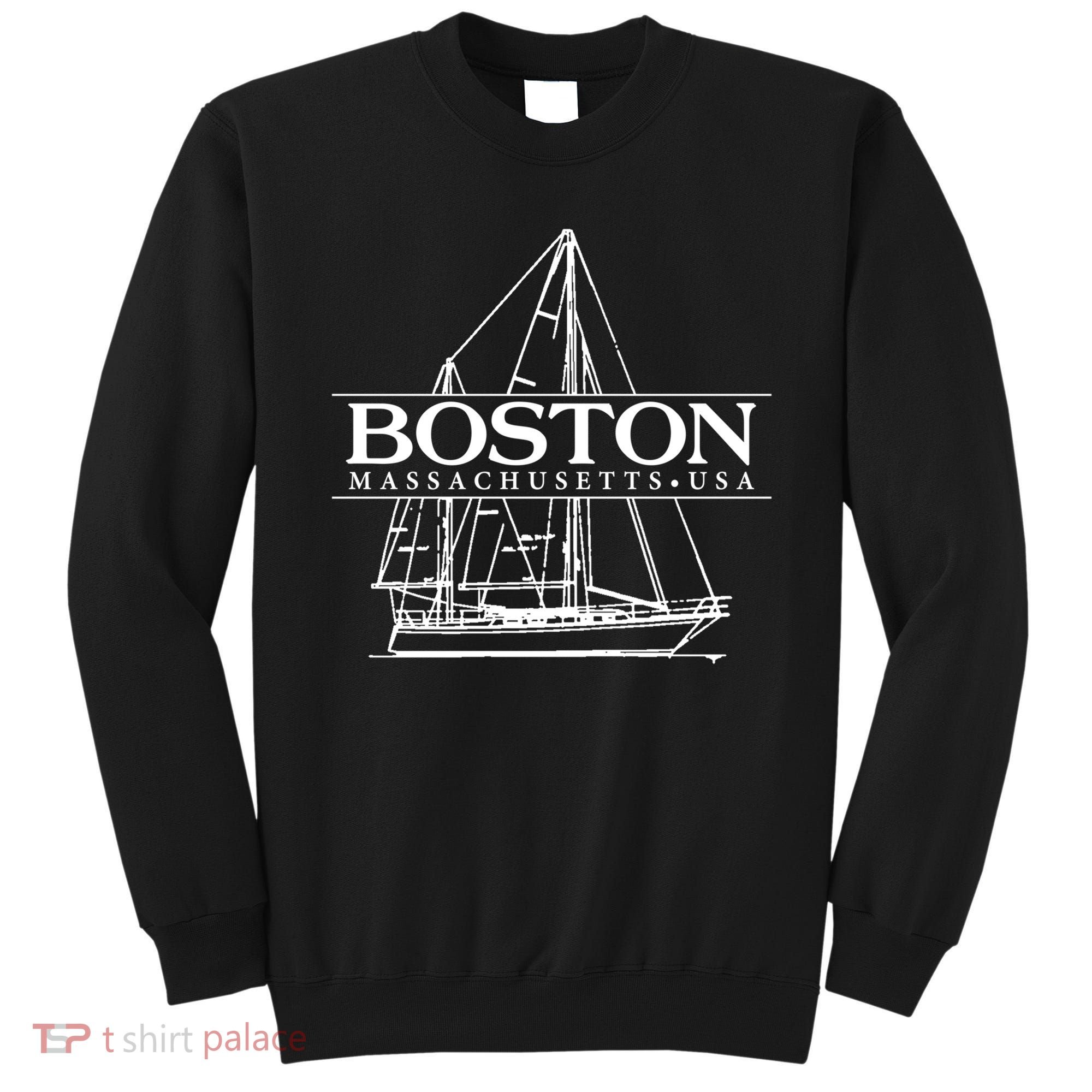 Boston Massachusetts Souvenir Sailing Great Gift Sweatshirt