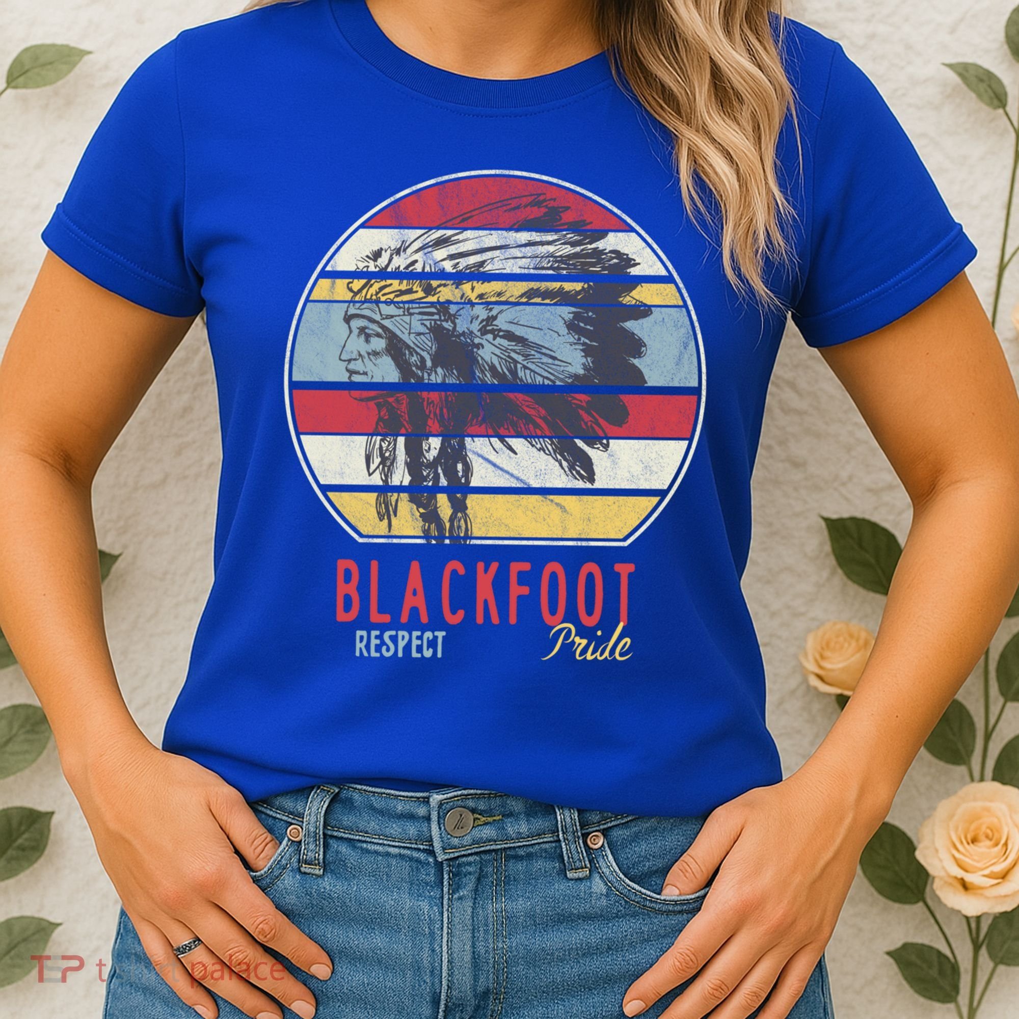 Blackfoot Native American Indian Tribe Respect Pride Retro Funny Gift Women's T-Shirt