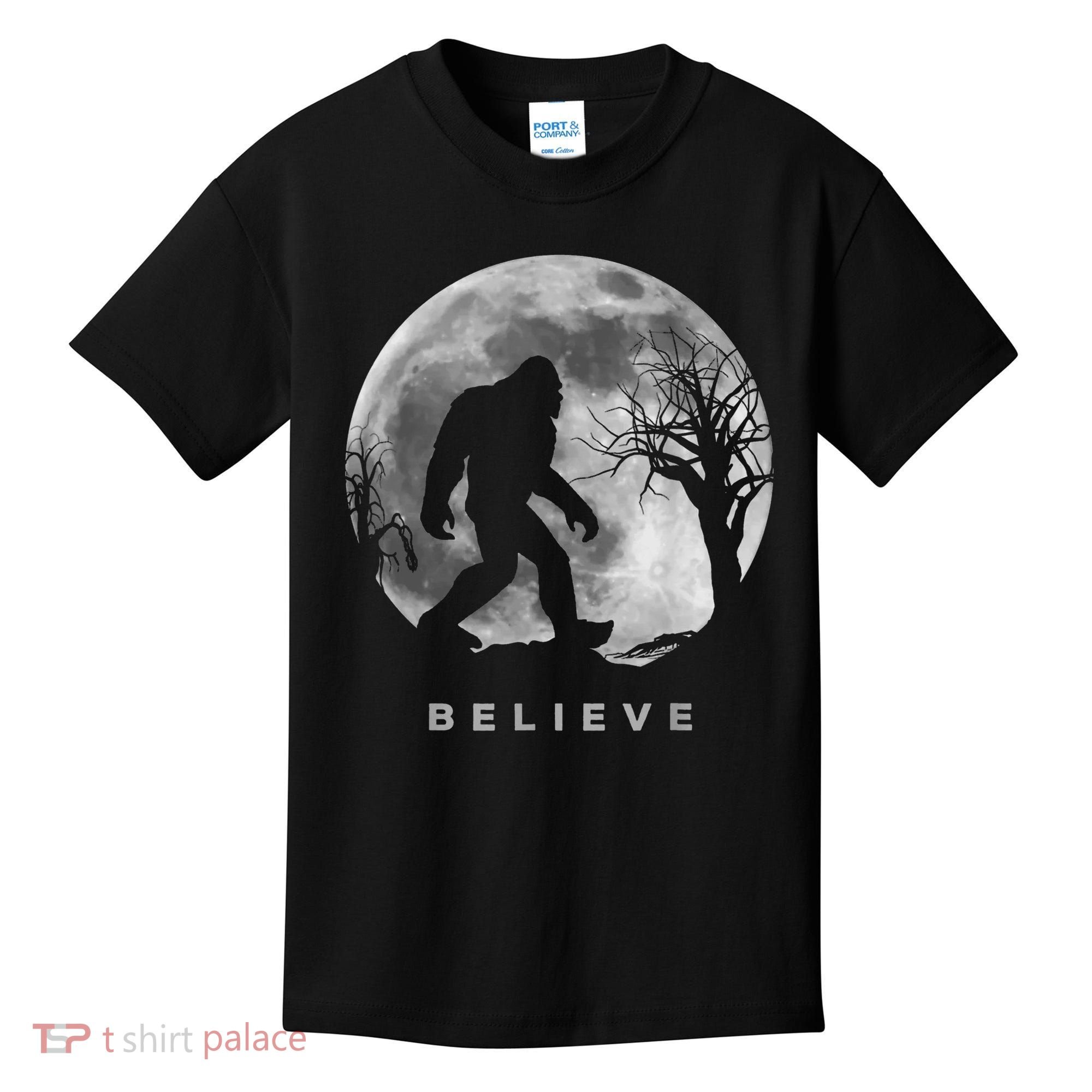 Bigfoot Night Full Moon I Believe Sasquatch Kids T-Shirt