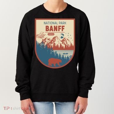 Banff National Park CanadaS Badge Women's Sweatshirt