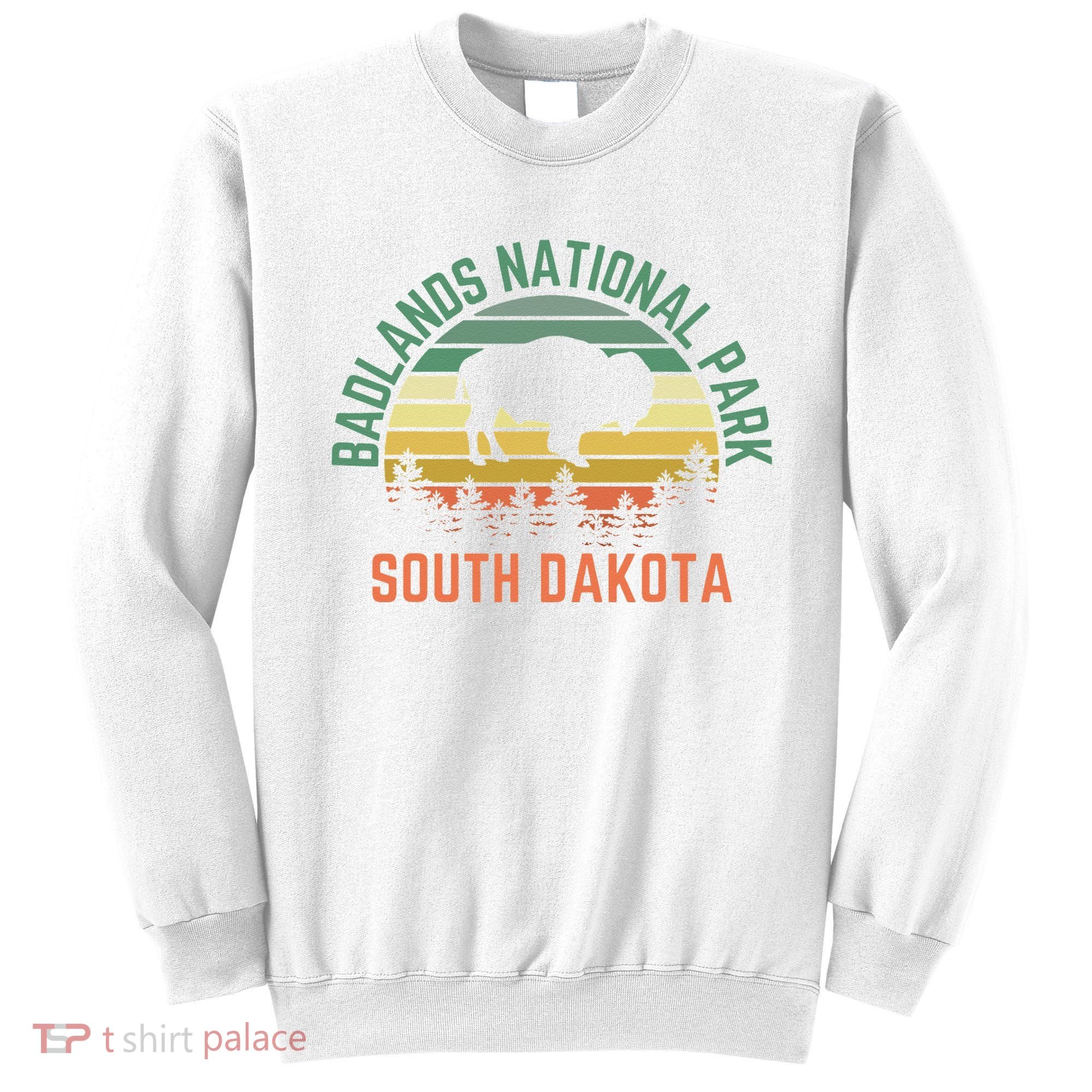 Badlands National Park South Dakota Buffalo Retro Sunset Sweatshirt