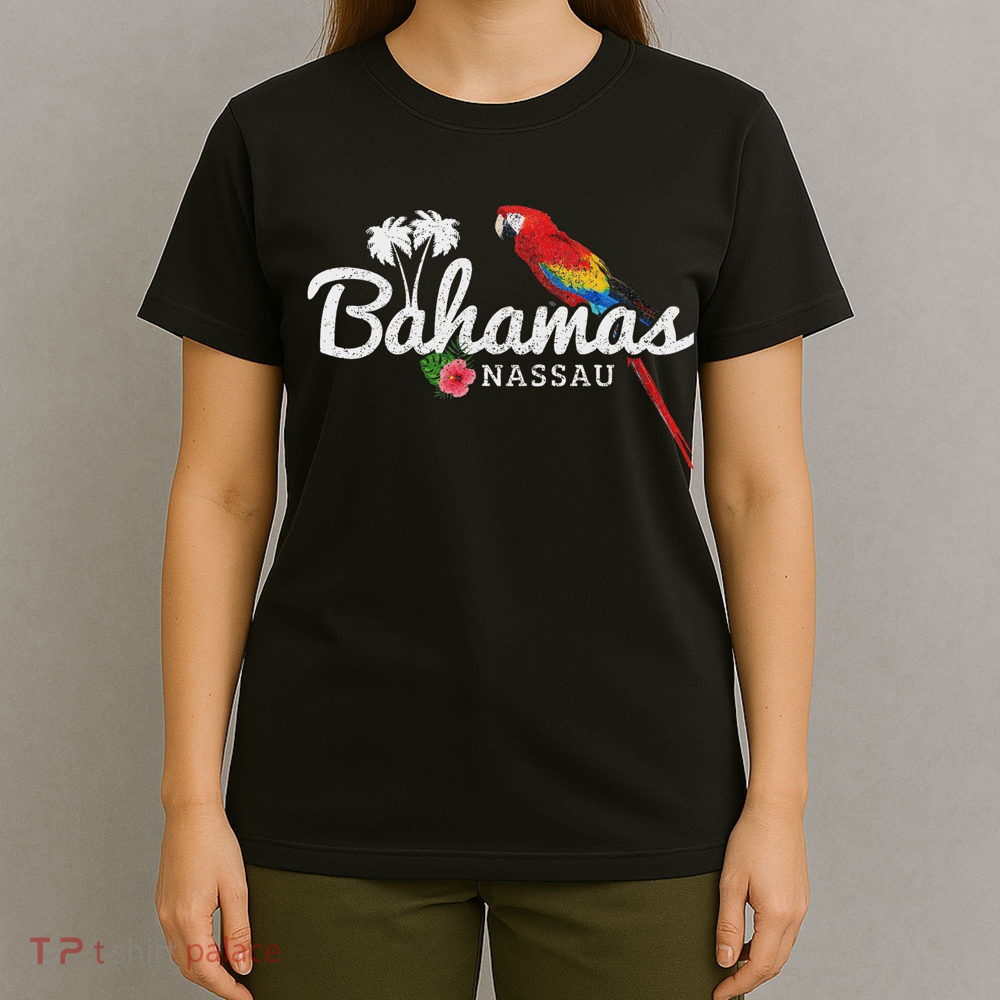 Bahamas Nassau Parrot Tropical Plants Vintage Bahamas T-Shirt