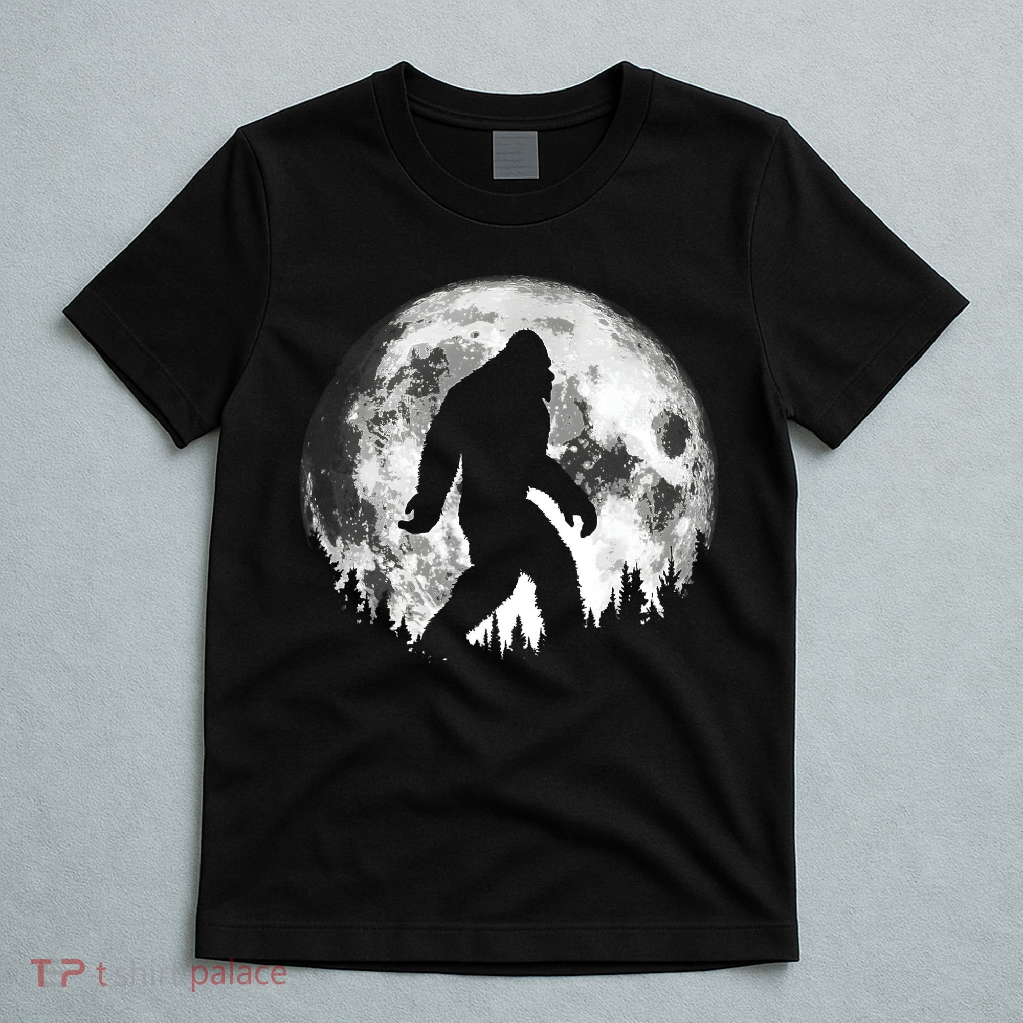 Bigfoot Night Stroll! Cool Full Moon Night & Trees Sasquatch T-Shirt