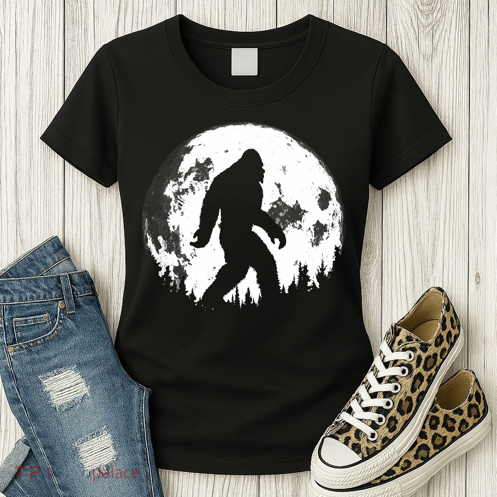 Bigfoot Night Stroll! Cool Full Moon Night & Trees Sasquatch Women's T-Shirt