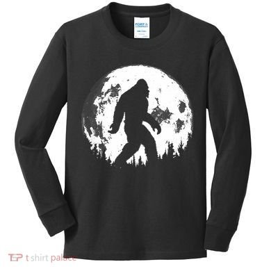 Bigfoot Night Stroll! Cool Full Moon Night & Trees Sasquatch Kids Long Sleeve Shirt