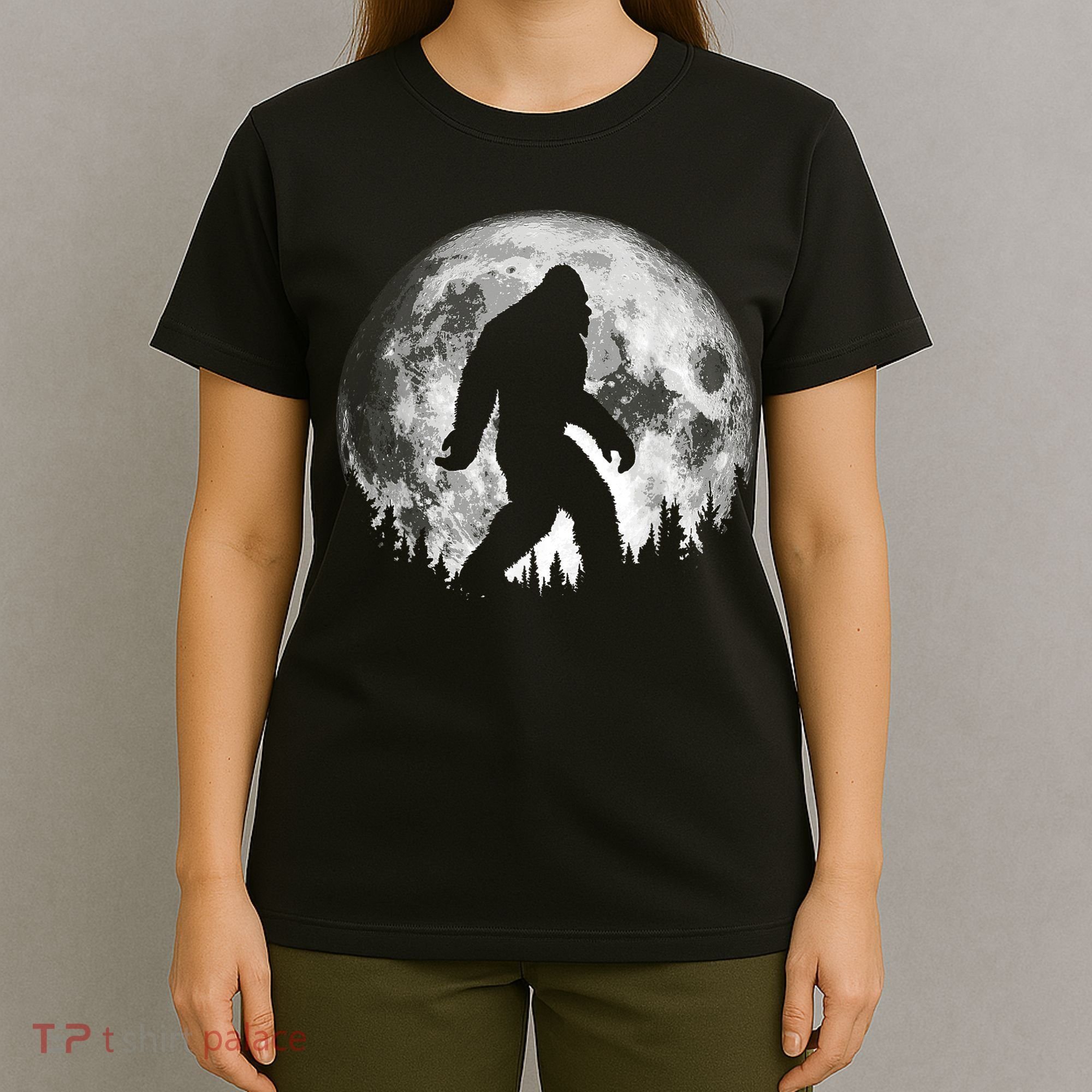 Bigfoot Night Stroll! Cool Full Moon & Trees Sasquatch T-Shirt