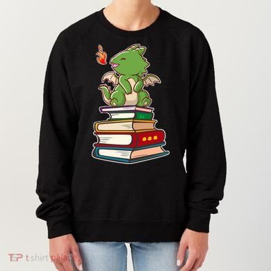 Book-Wrym Kawii Dragon Women's Sweatshirt