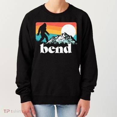 Bend Oregon Retro Bigfoot Mountains Women's Sweatshirt