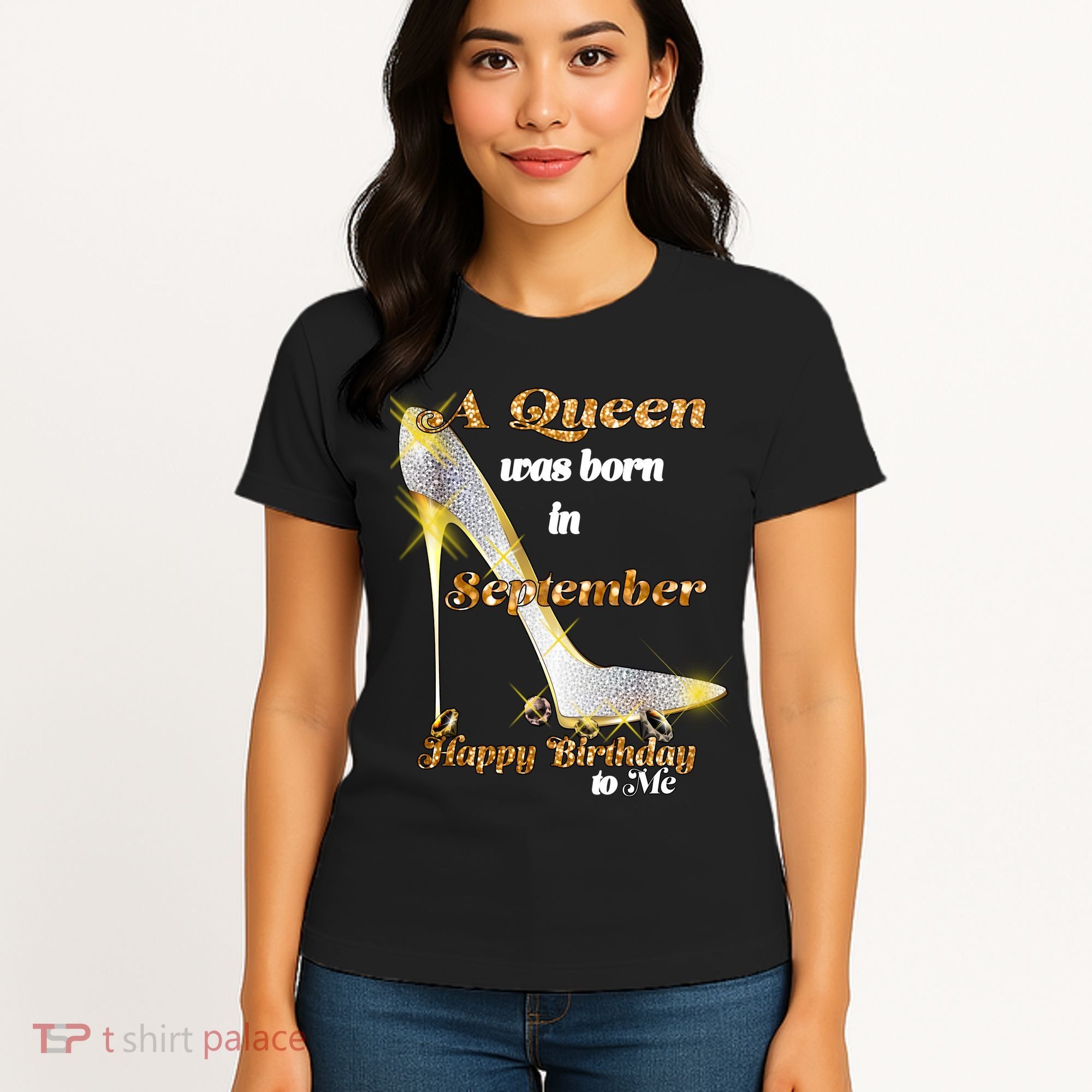 Born In August Birthday Queen Women's T-Shirt