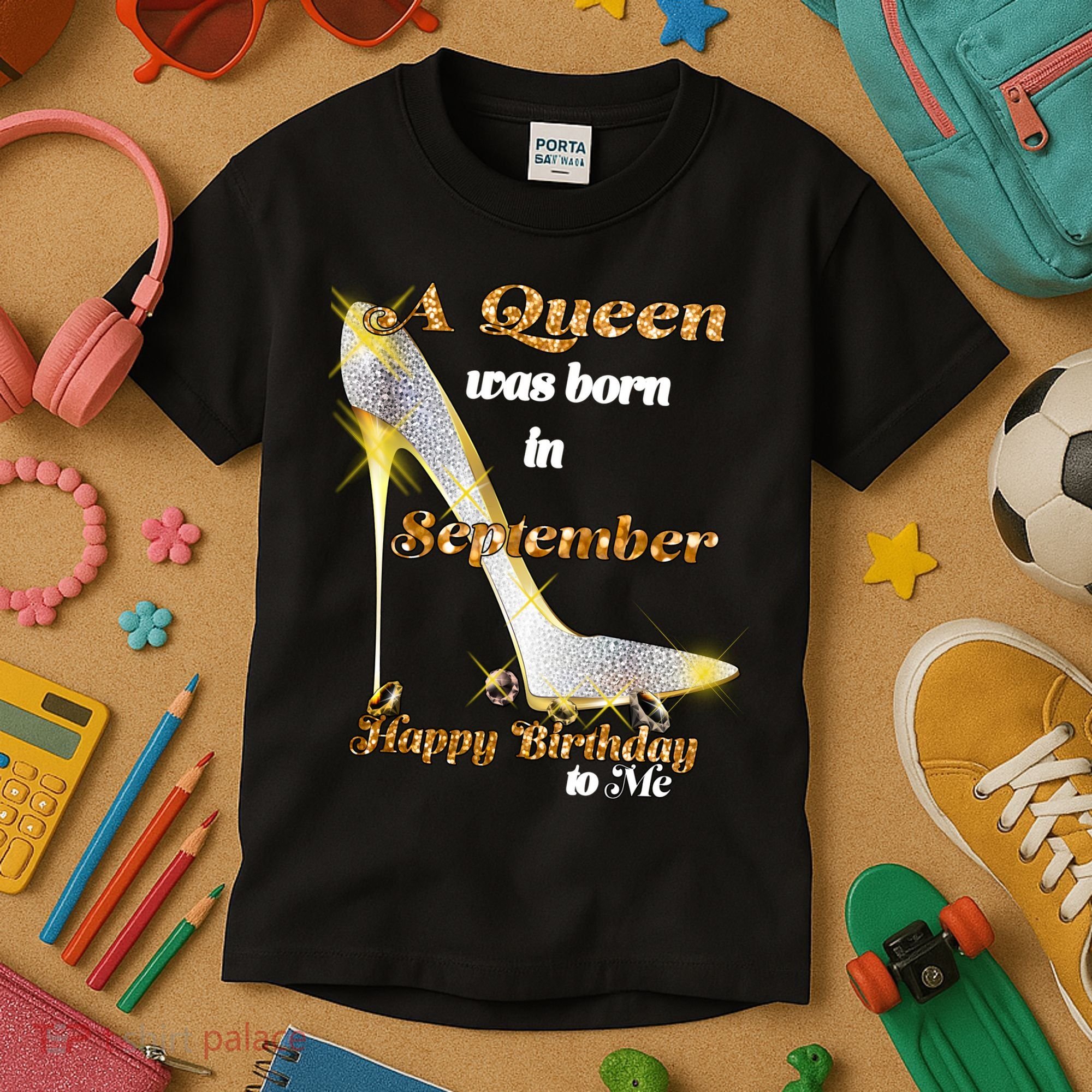 Born In August Birthday Queen Kids T-Shirt