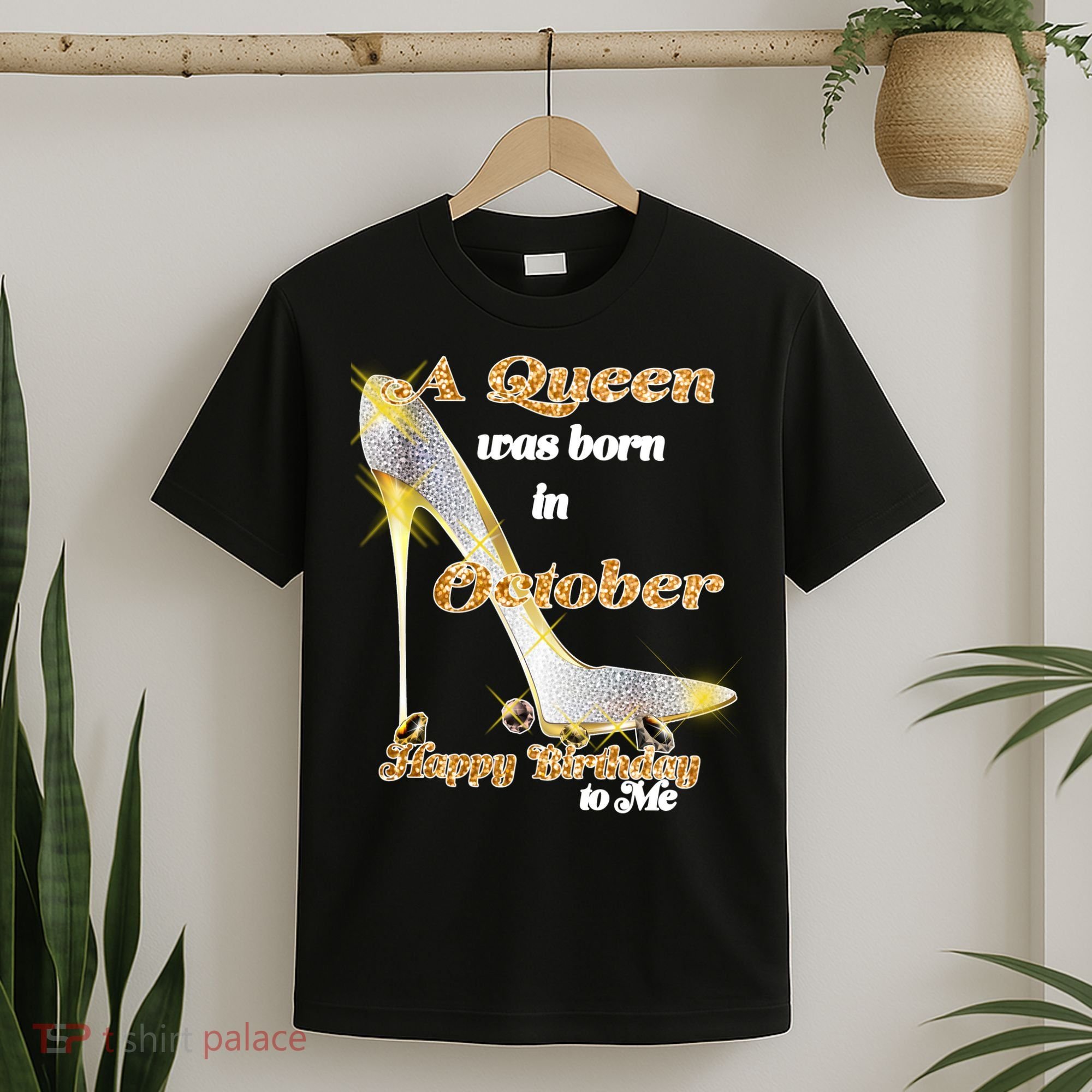 Born In October Birthday Queen T-Shirt