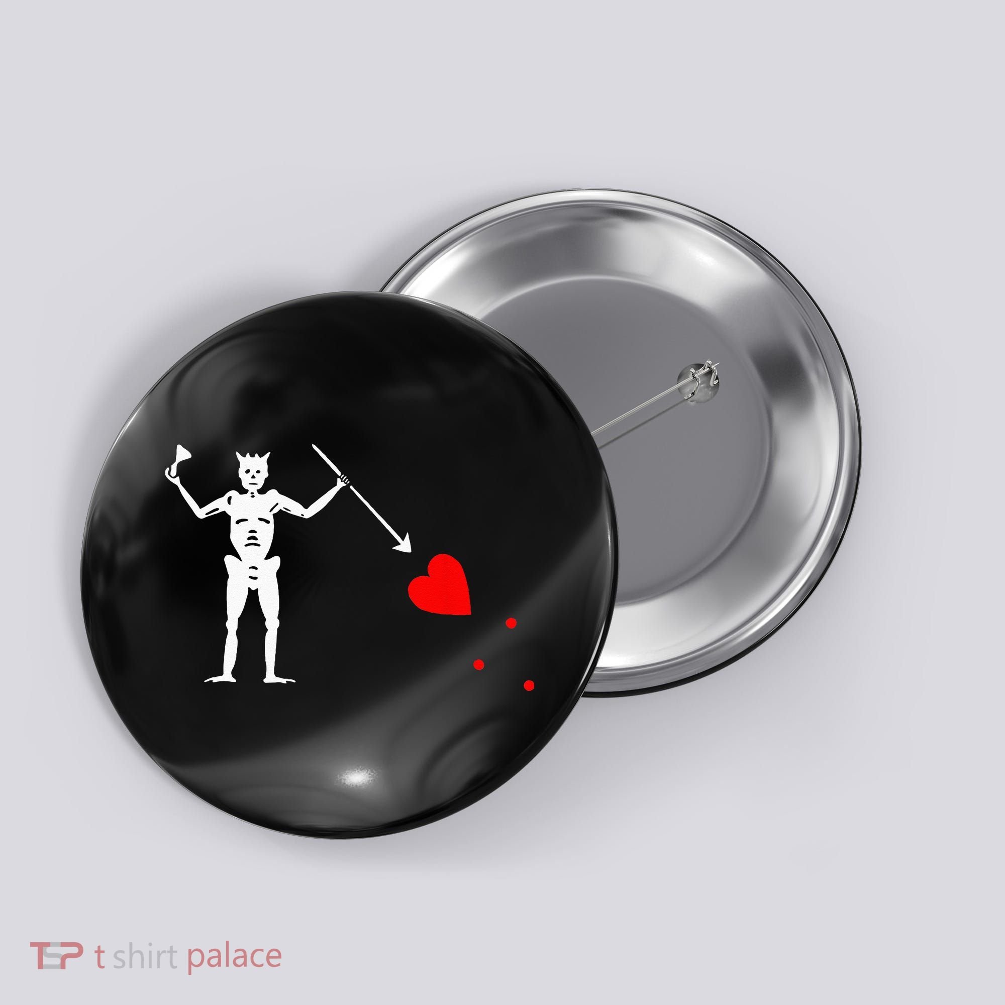Blackbeard Pirate Flag Jolly Roger Skeleton Halloween Button
