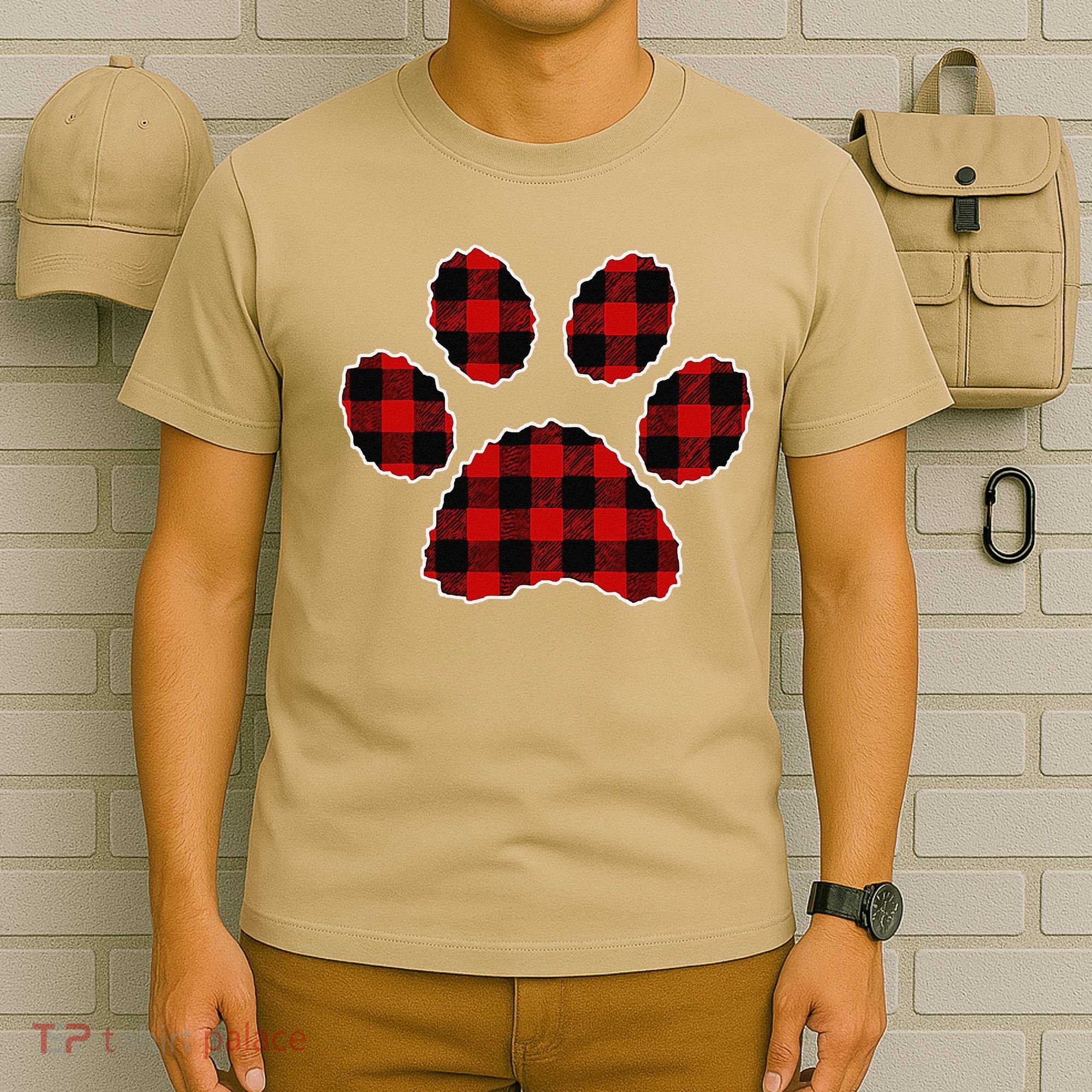 Buffalo Plaid Paw Print Dog Or Cat Lovers Christmas T-Shirt