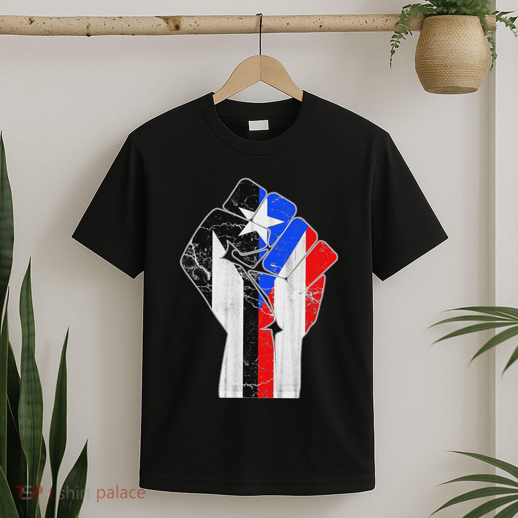 Black Puerto Rico Flag Fist With Boricua Flag Resiste Taino T-Shirt