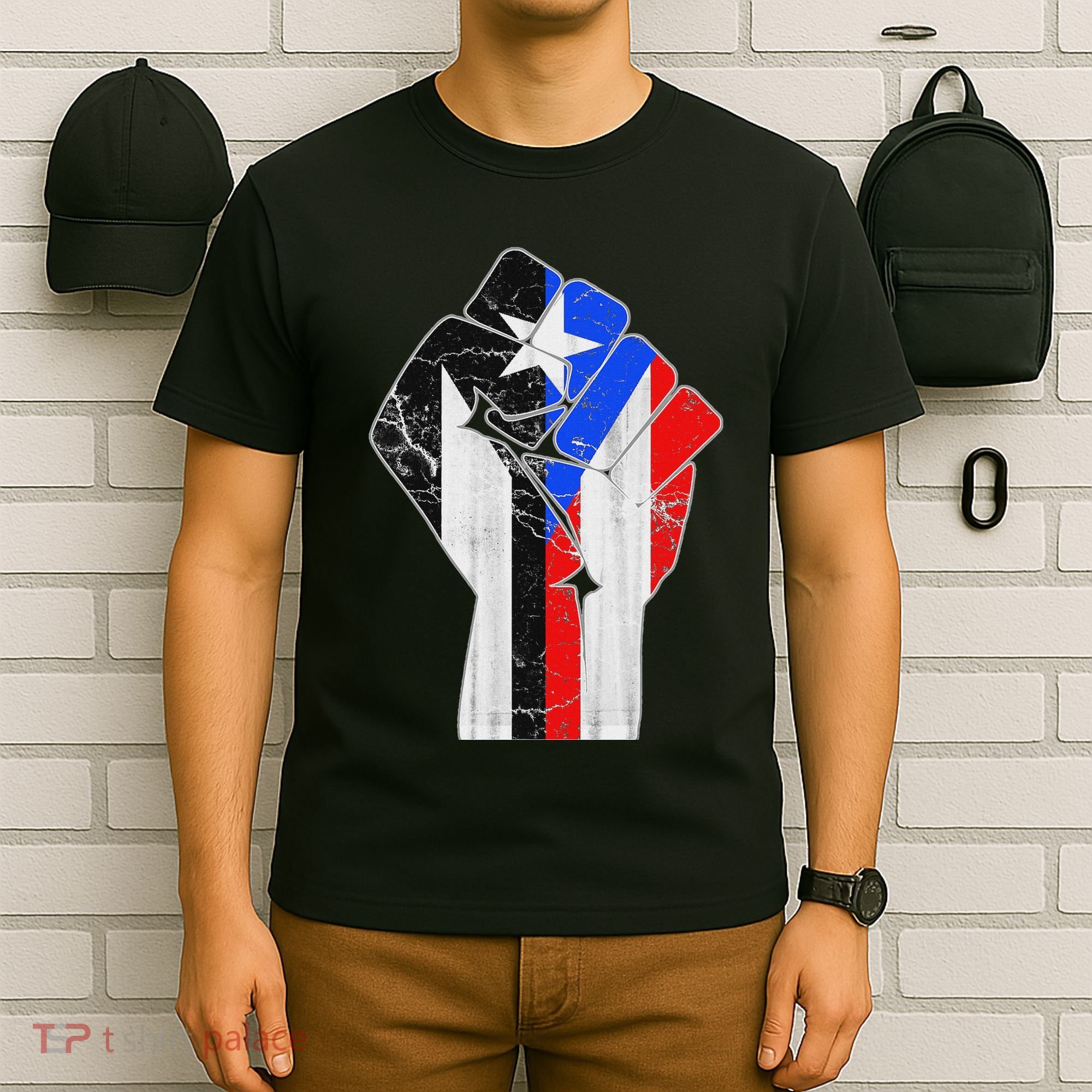 Black Puerto Rico Flag Fist With Boricua Flag Resiste Taino T-Shirt