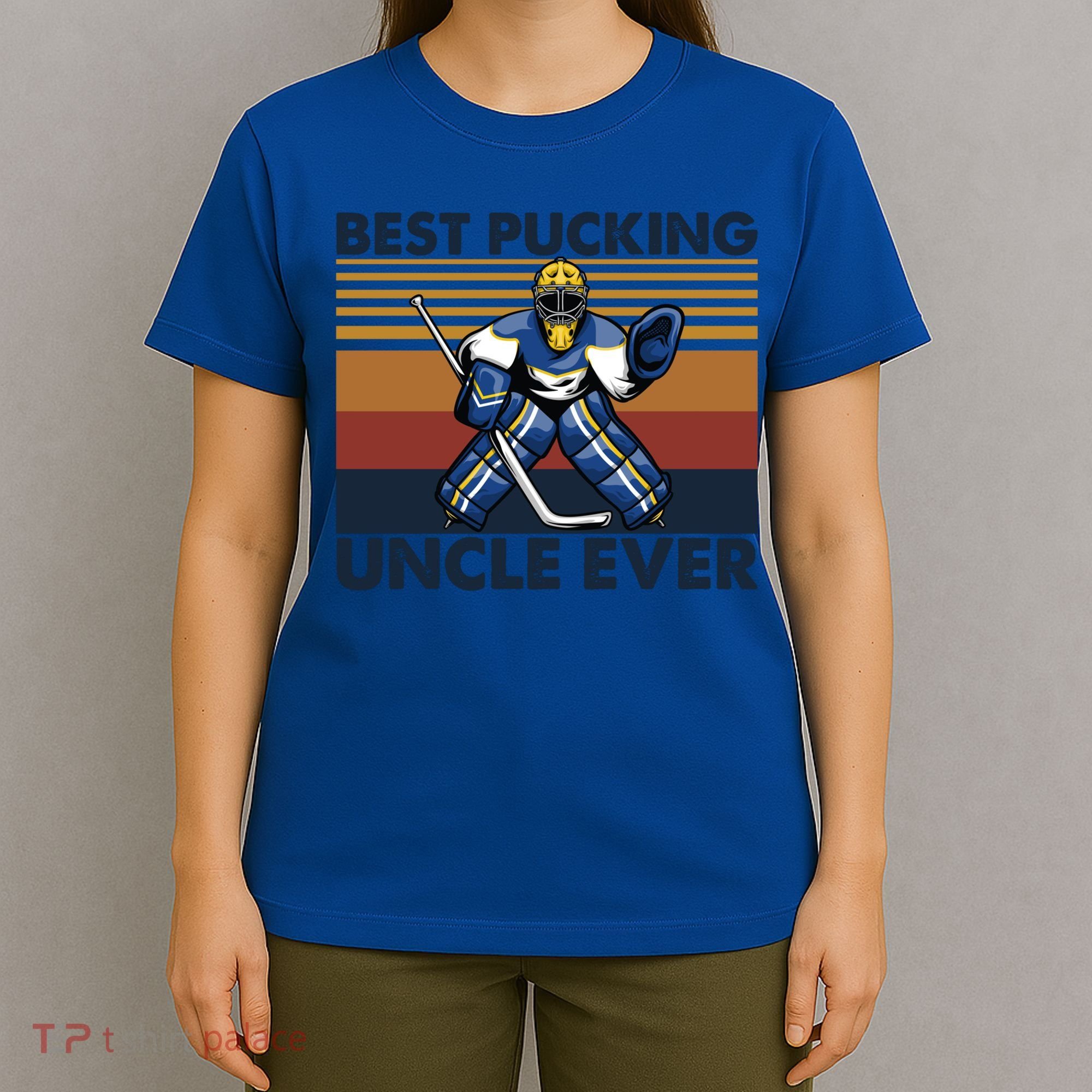 Best Pucking Uncle Ever Funny Hockey Uncle Saying Gift T-Shirt