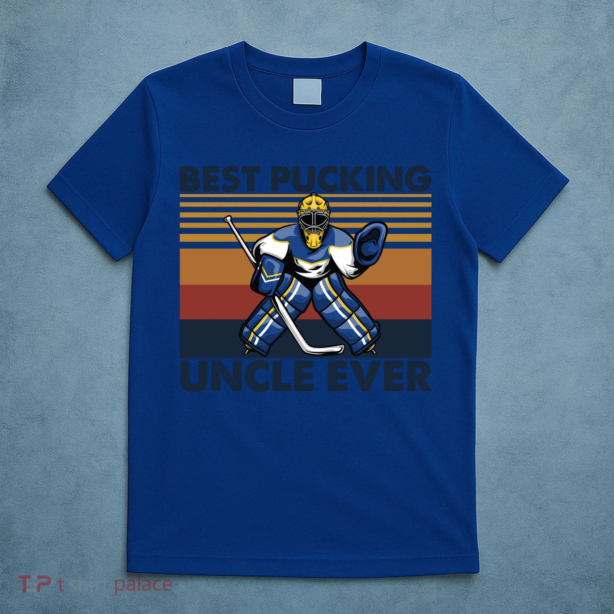 Best Pucking Uncle Ever Funny Hockey Uncle Saying Gift T-Shirt