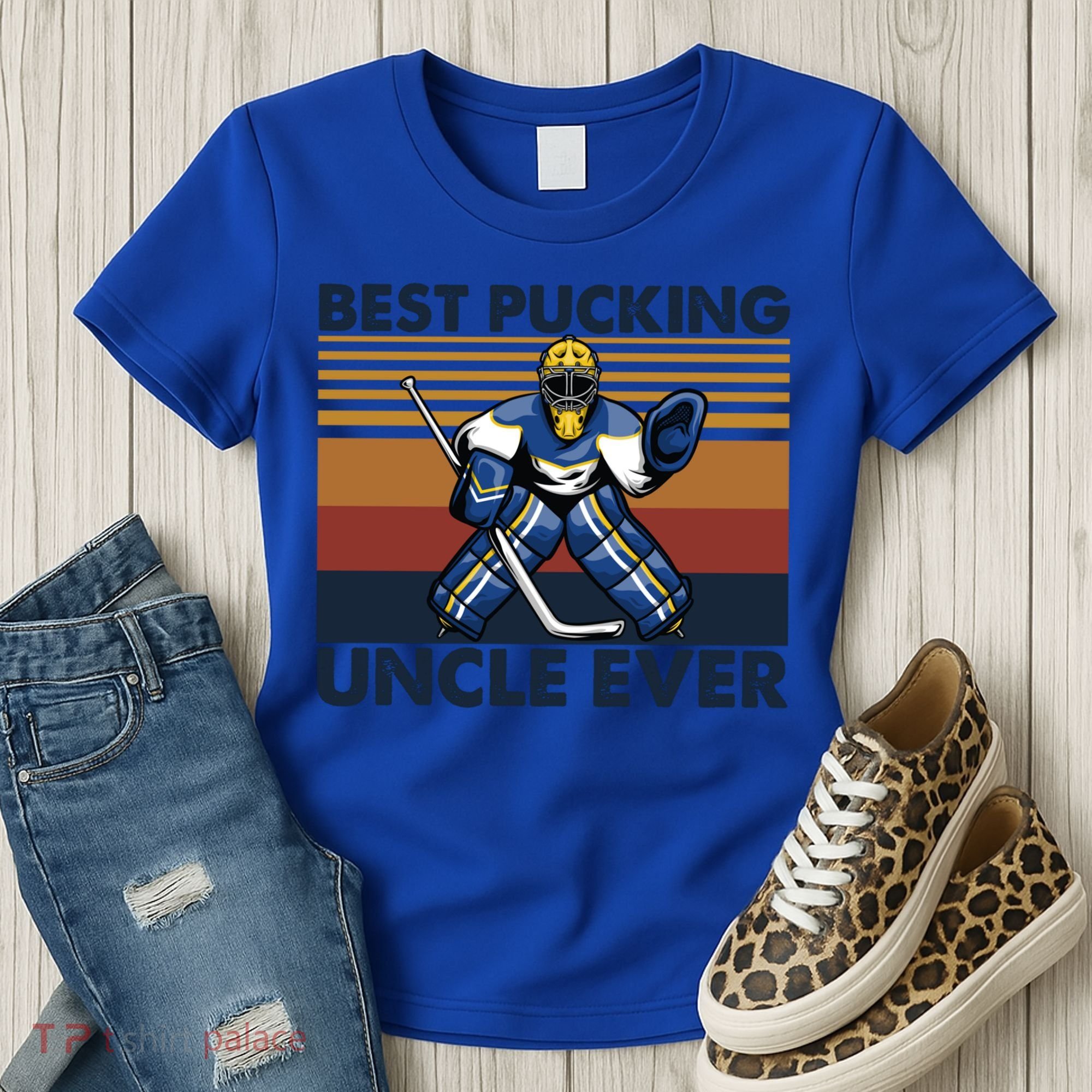Best Pucking Uncle Ever Funny Hockey Uncle Saying Gift Women's T-Shirt