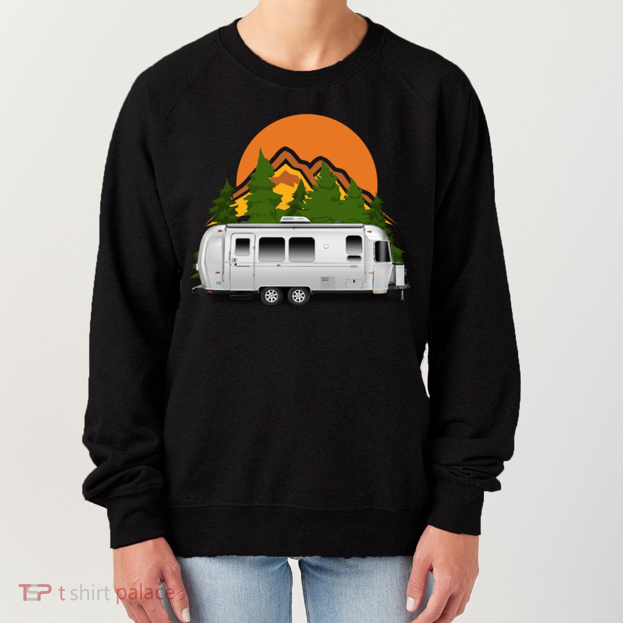 Beautiful Retro Airstream Camping Trailer Tee Dults Gift Women's Sweatshirt